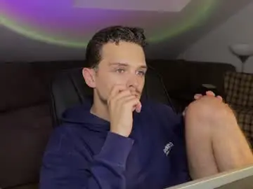 Chaturbate Live Sex Cam of daimon_hall