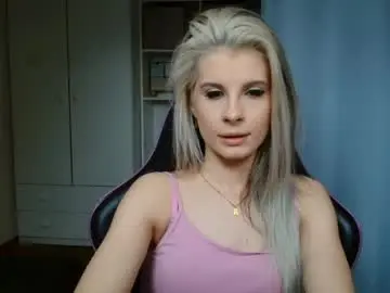 Chaturbate Sex Cam of kristineamore