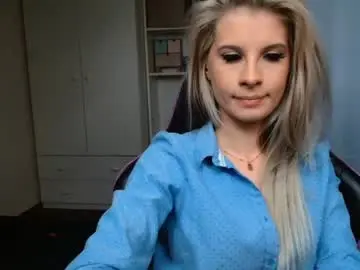 Chaturbate Sex Cam of kristineamore