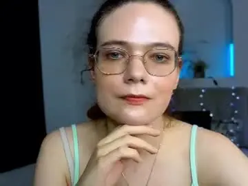 Chaturbate Live Sex Cam of pinky_piee_
