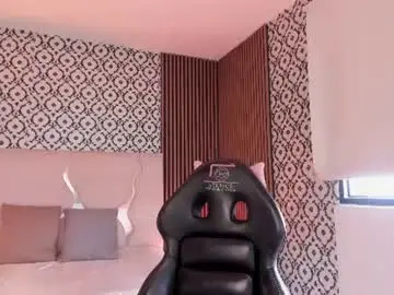 Chaturbate Free Porn Cam of beella_tay1