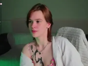 Chaturbate Watch Live Sex Cams of lorapuffs