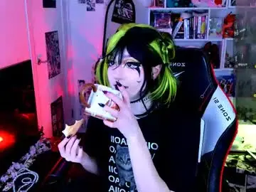 Chaturbate Live Sex Cam of aki__ra