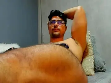 Chaturbate Adult Video Chat of adam_clarke