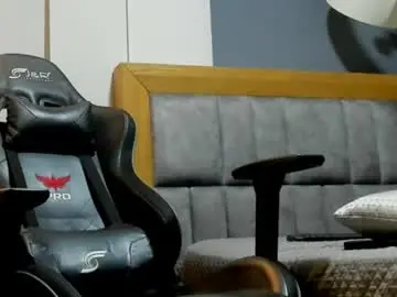Chaturbate Free Porn Cam of adam_clarke