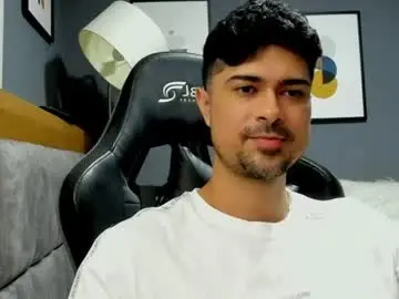 Chaturbate Adult Webcam of adam_clarke