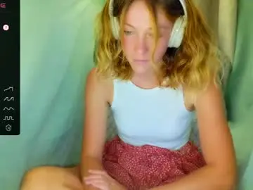 Chaturbate Best live sex cam show of its_lily