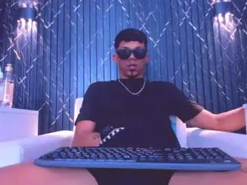 Chaturbate Best live sex cam show of gregory_sforza