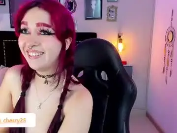 Chaturbate Free Porn Cam of leah_cherry