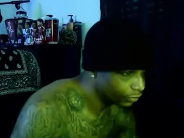 Chaturbate Live Sex Cam of rickavelli