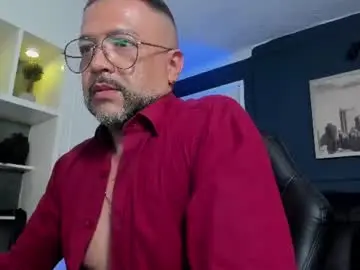 Chaturbate Best live sex cam show of mrfrank_tattoo