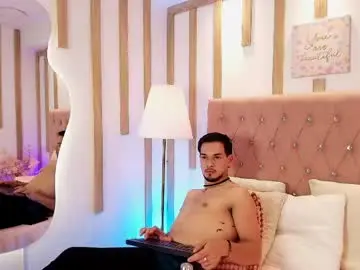 Chaturbate Sex Chat of leonardfoxx