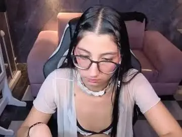 Chaturbate Best live sex cam show of sophie_jones_b