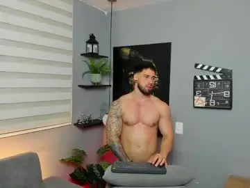 Chaturbate Live Porn of giorgio_leone2