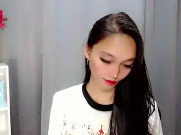 Chaturbate Live Sex Cam of charm_fuckdoll8