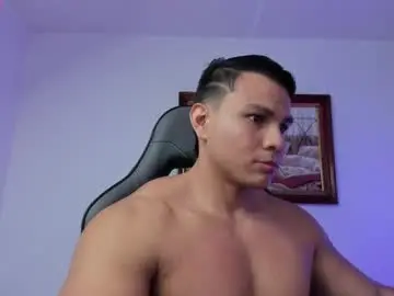 Chaturbate Best live sex cam show of roy__constance