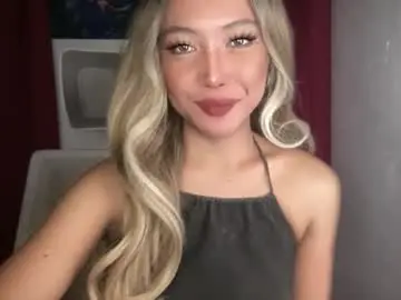 Chaturbate Sex Chat of makemesquirt_xxx