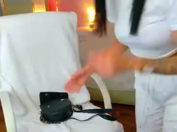 Chaturbate Adult Video Chat of divineluxe