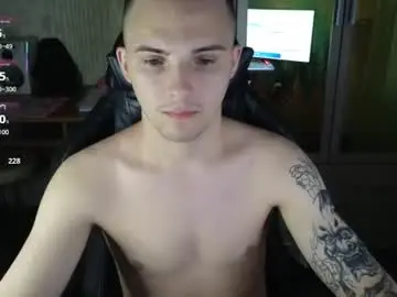 Chaturbate Adult Video Chat of golden_boyyy21