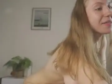 Chaturbate Sex Cam of hotchillylovers