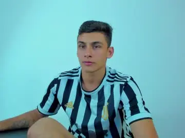 Chaturbate Free Live Porn of max_wild01
