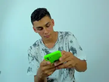 Chaturbate Best live sex cam show of max_wild01