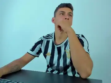 Chaturbate Sex Cam of max_wild01
