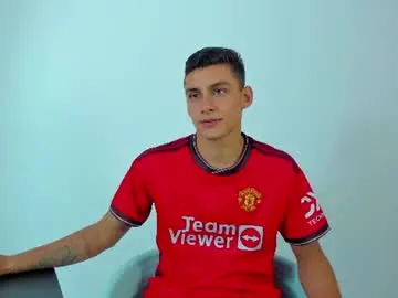 Chaturbate Best live sex cam show of max_wild01