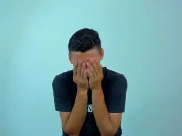 Chaturbate Live Sex Cam of max_wild01