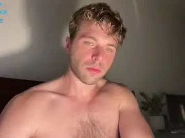 Chaturbate Live Porn of hot8pack01