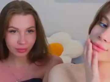 Chaturbate Live Sex Cam of leylalin