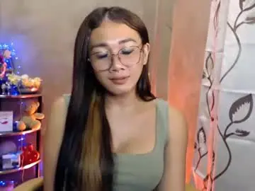 Chaturbate Watch Live Sex Cams of pia_worthsback