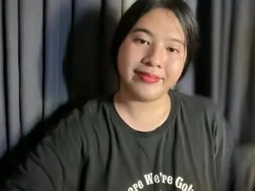 Chaturbate Live Sex Cam of cutestgurl_
