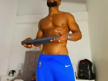 Chaturbate Live Sex Cam of dante_knox