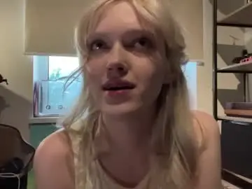Chaturbate Watch Live Sex Cams of kortneyhiedeman