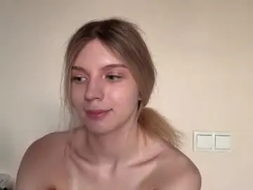 Chaturbate Free Live Porn of chloe_show