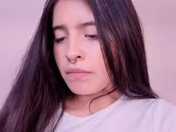 Chaturbate Adult Video Chat of elenna_salvatoree