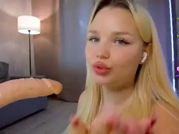 Chaturbate Watch Live Sex Cams of nerdy_freyua