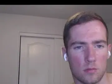 Chaturbate Free Porn Cam of al3xzanderth3gr3at