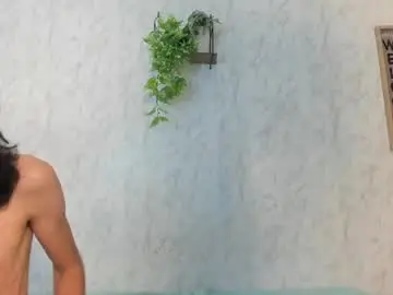 Chaturbate Live Porn of dady_show69