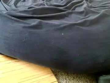 Chaturbate Free Porn Cam of splenda_daddy_50