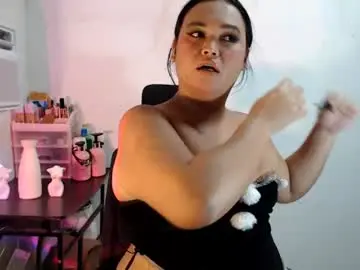 Chaturbate Live Porn of kellys_hot_assxx