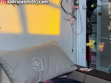 Chaturbate Live Sex Cam of sabrinasmit