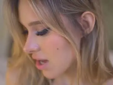Chaturbate Sex Cam of telladreamer_