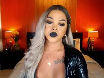 Chaturbate Adult Video Chat of urmajestytyra