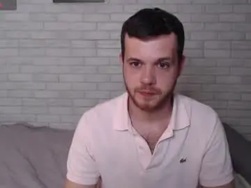 Chaturbate Live Sex Cam of electric_smile