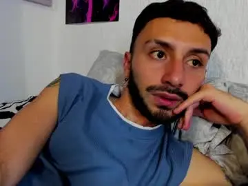 Chaturbate Free Porn Cam of santi_mateo
