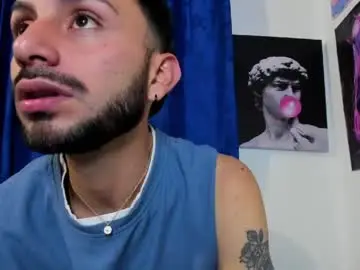Chaturbate Nude Webcam of santi_mateo