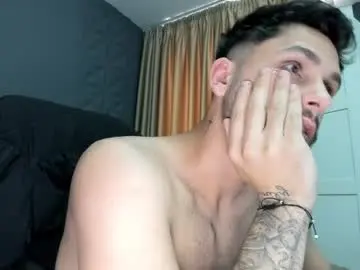 Chaturbate Best live sex cam show of troywade