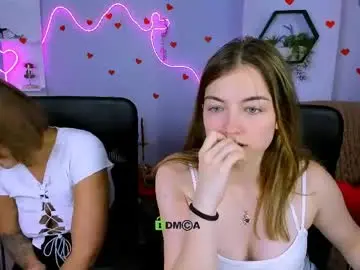 Chaturbate Live Sex of cristin_kisses
